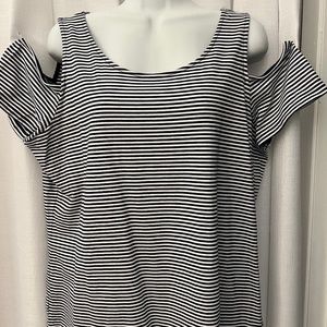SPRING FWD SPECIAL!  Michael Kors short sieve cold shoulder, Logo tunic. Size XL